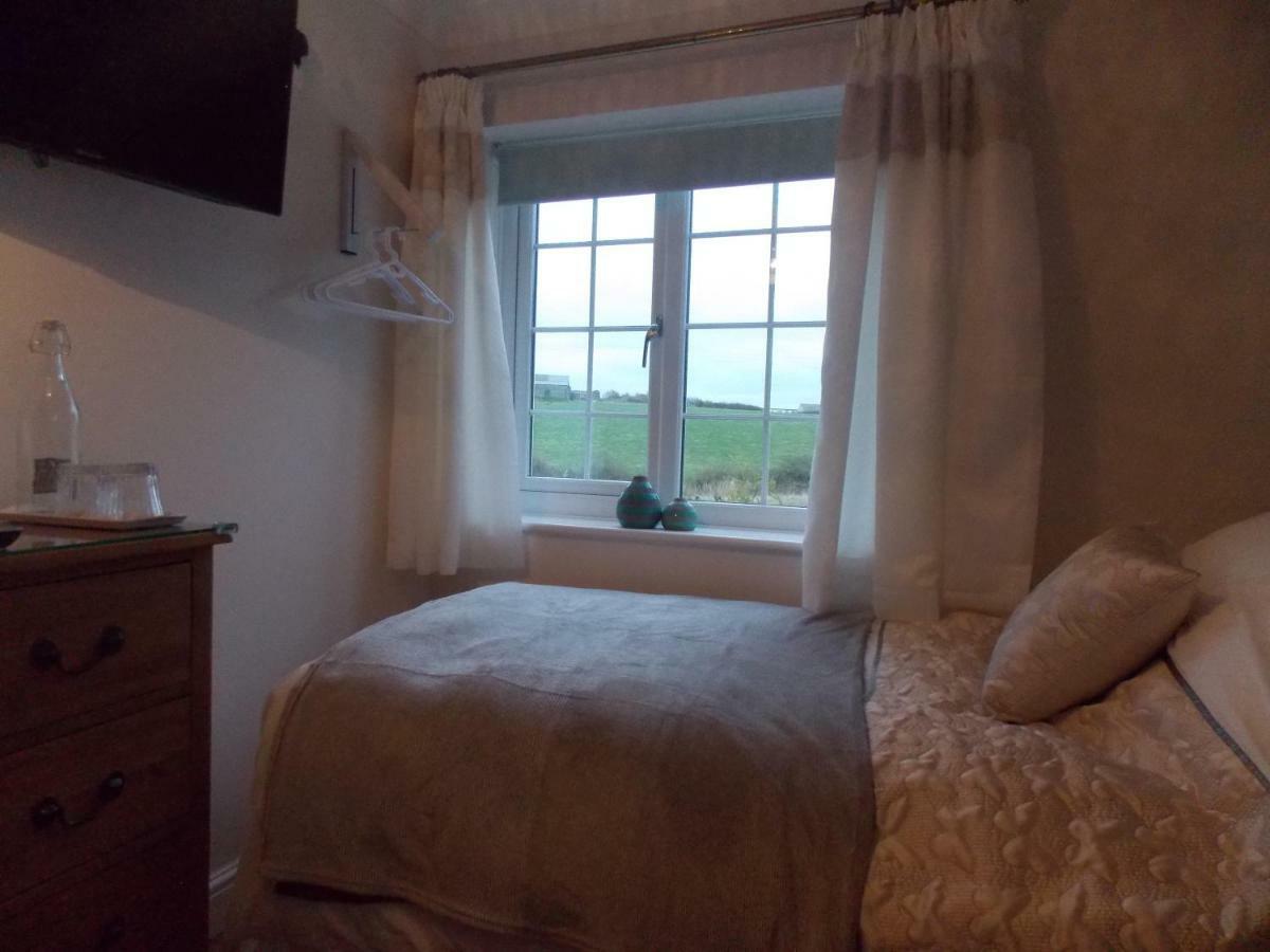 Craig Eithin B & B Holyhead Luaran gambar